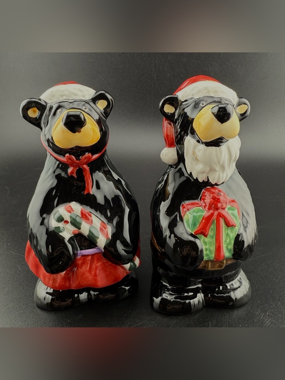 Dei "Bearly Winter" ceramic salt and pepper shakers.